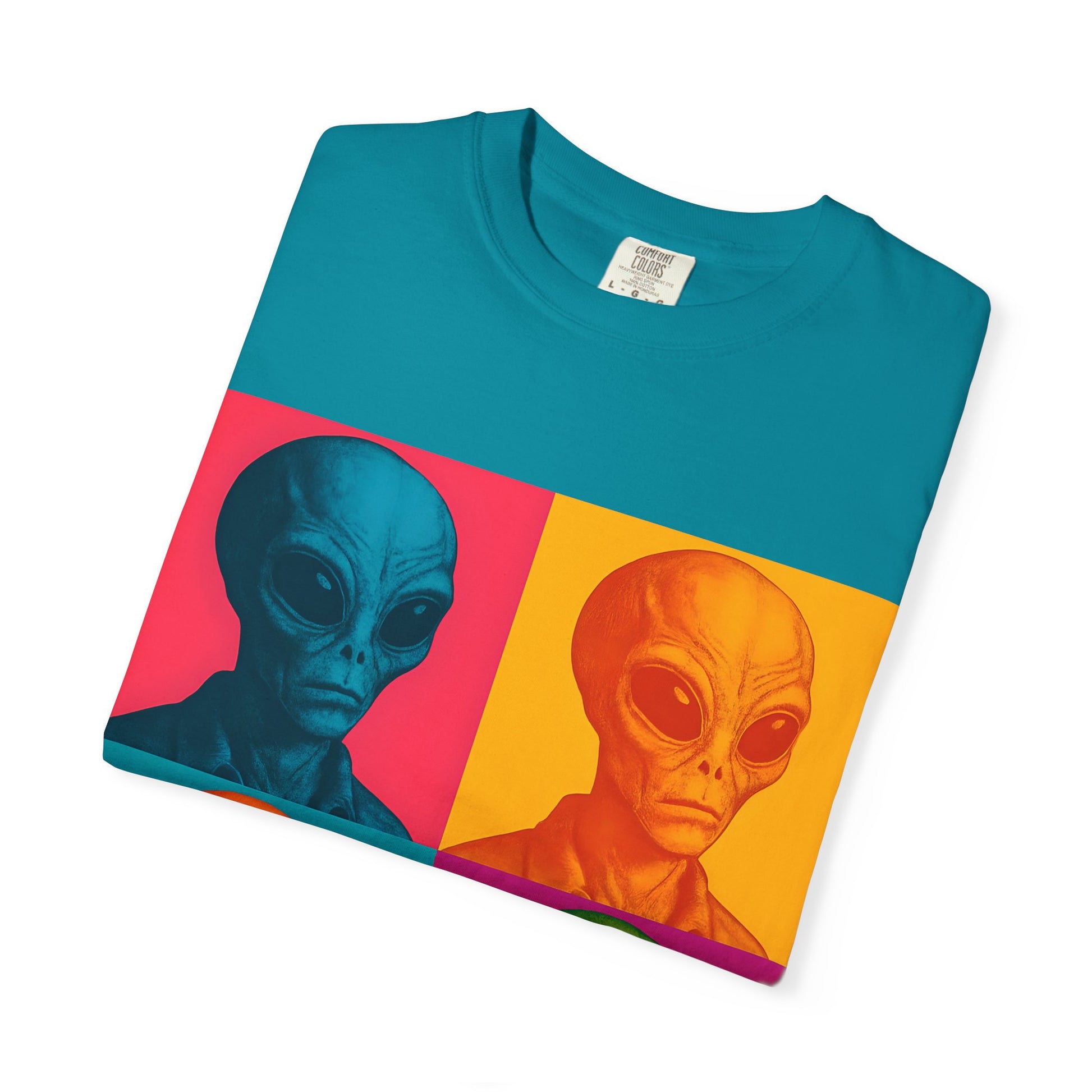 Pop Art Alien T-Shirt | Casual Wear, Gifts for Sci-Fi Fans, Vintage Style, Unisex Graphic Tee, Summer Fashion