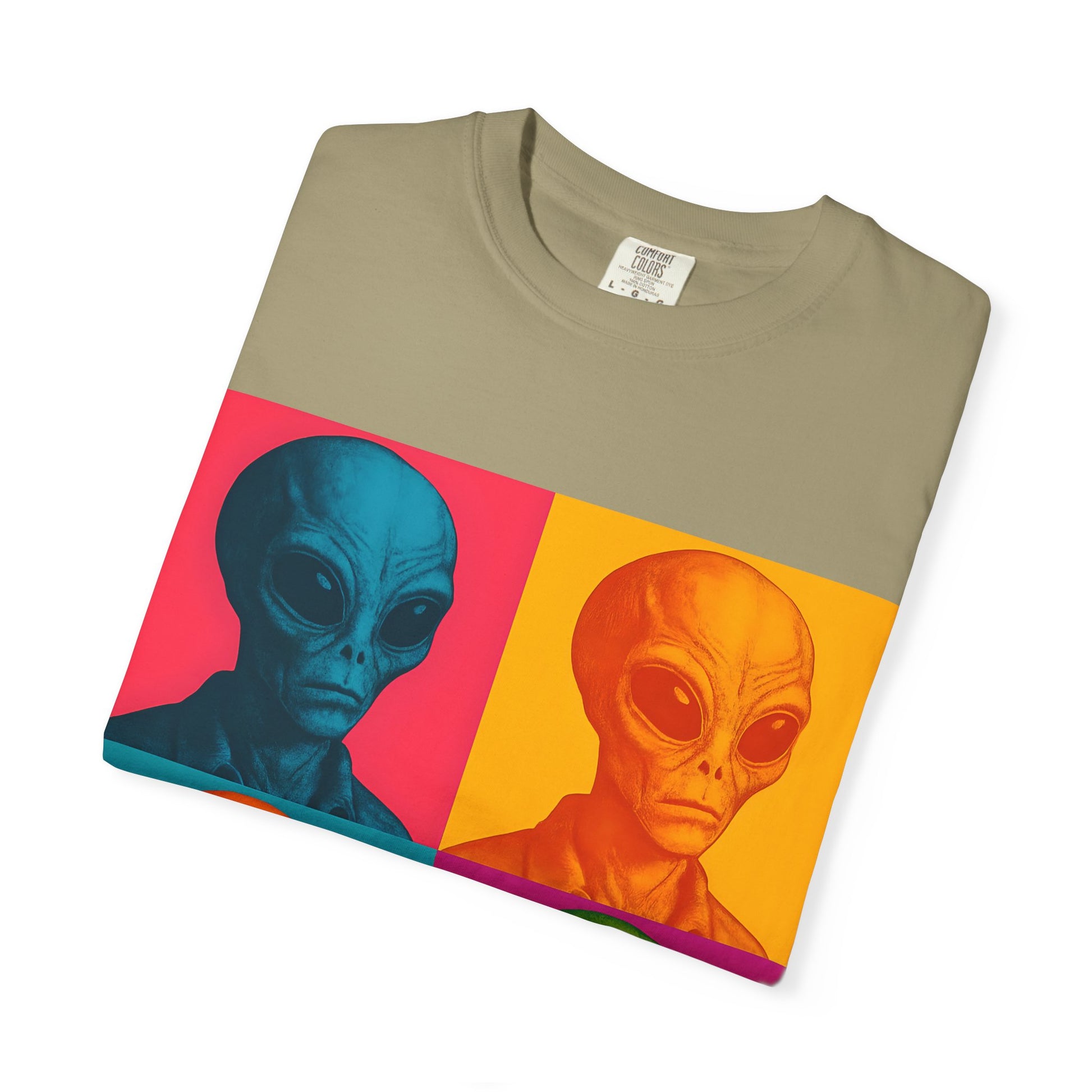 Pop Art Alien T-Shirt | Casual Wear, Gifts for Sci-Fi Fans, Vintage Style, Unisex Graphic Tee, Summer Fashion