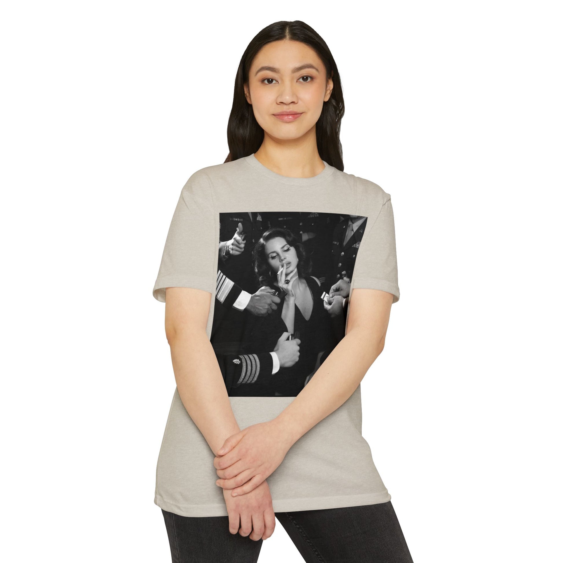 Lana del Rey Graphic Tee, Retro T-Shirt, Casual Everyday Wear, Fashion Statement Top, Gift for Her, Stylish Unisex Shirt