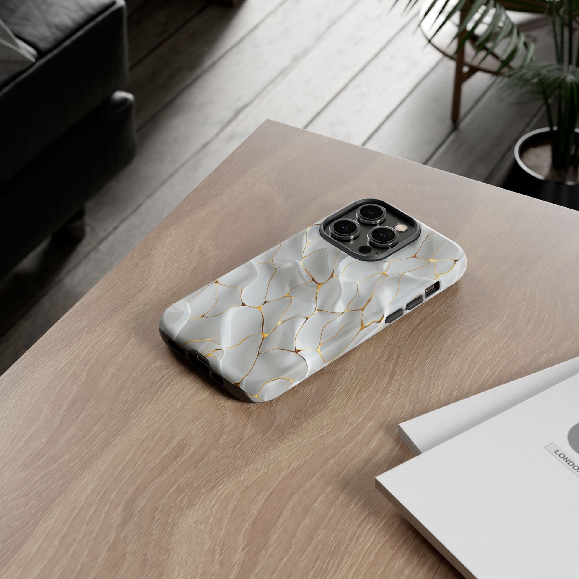 Elegant Phone Case with Golden Accents, Protective Mobile Cover, Stylish Tech Accessory, Perfect Gift for Any Occasion