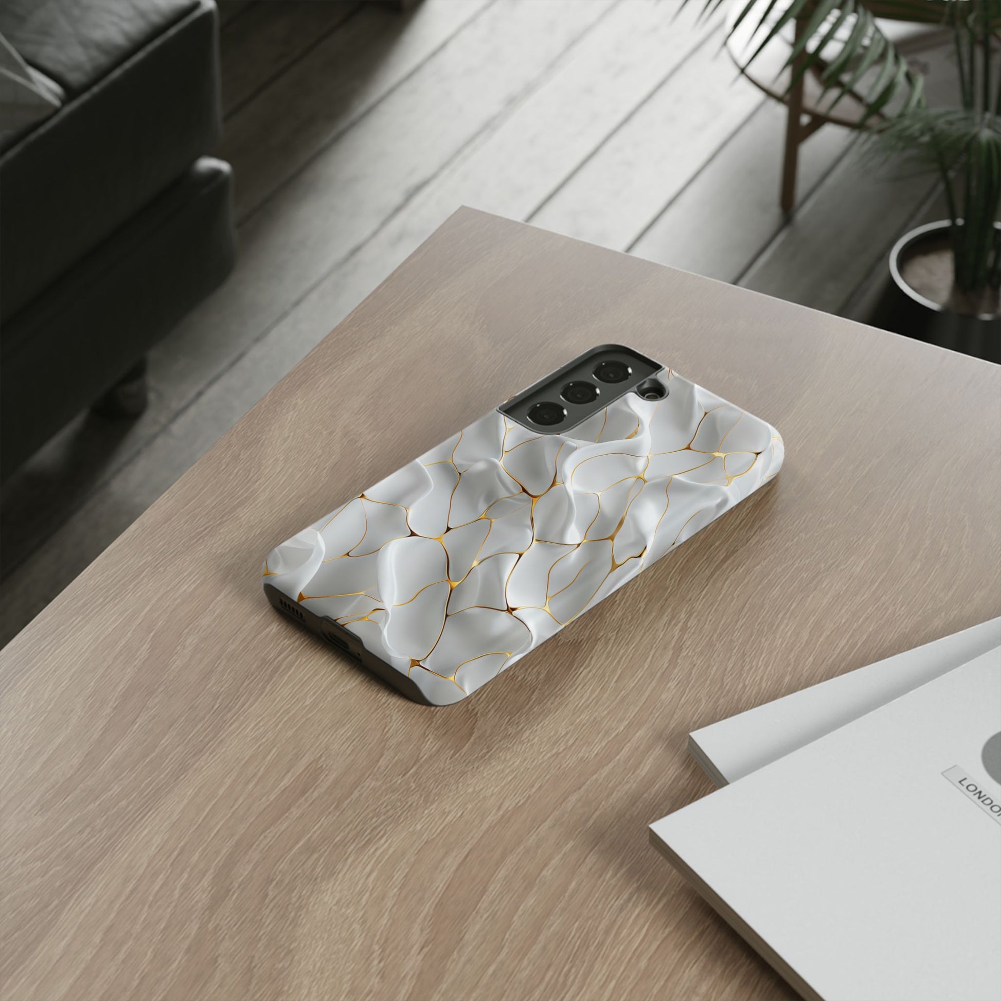 Elegant Phone Case with Golden Accents, Protective Mobile Cover, Stylish Tech Accessory, Perfect Gift for Any Occasion