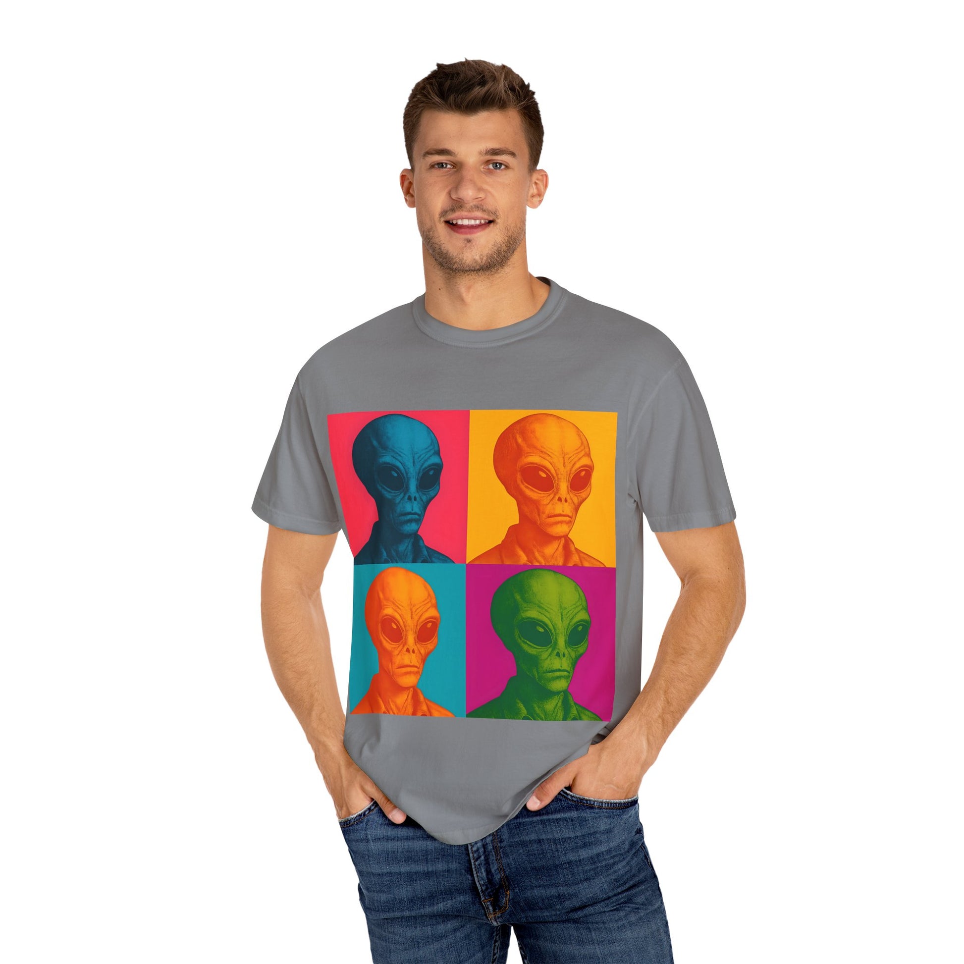 Pop Art Alien T-Shirt | Casual Wear, Gifts for Sci-Fi Fans, Vintage Style, Unisex Graphic Tee, Summer Fashion