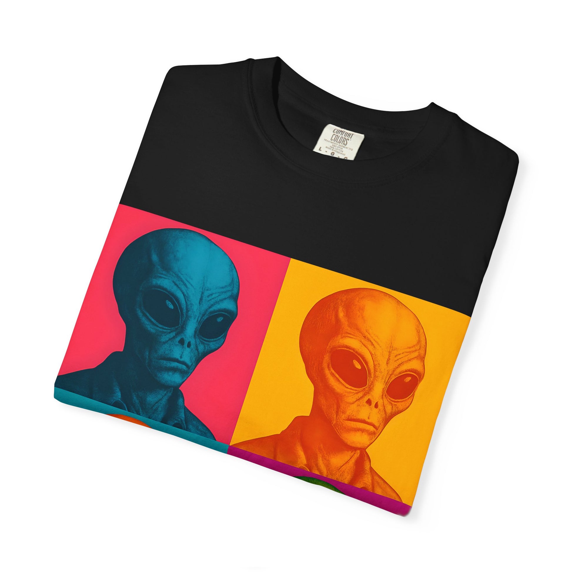 Pop Art Alien T-Shirt | Casual Wear, Gifts for Sci-Fi Fans, Vintage Style, Unisex Graphic Tee, Summer Fashion