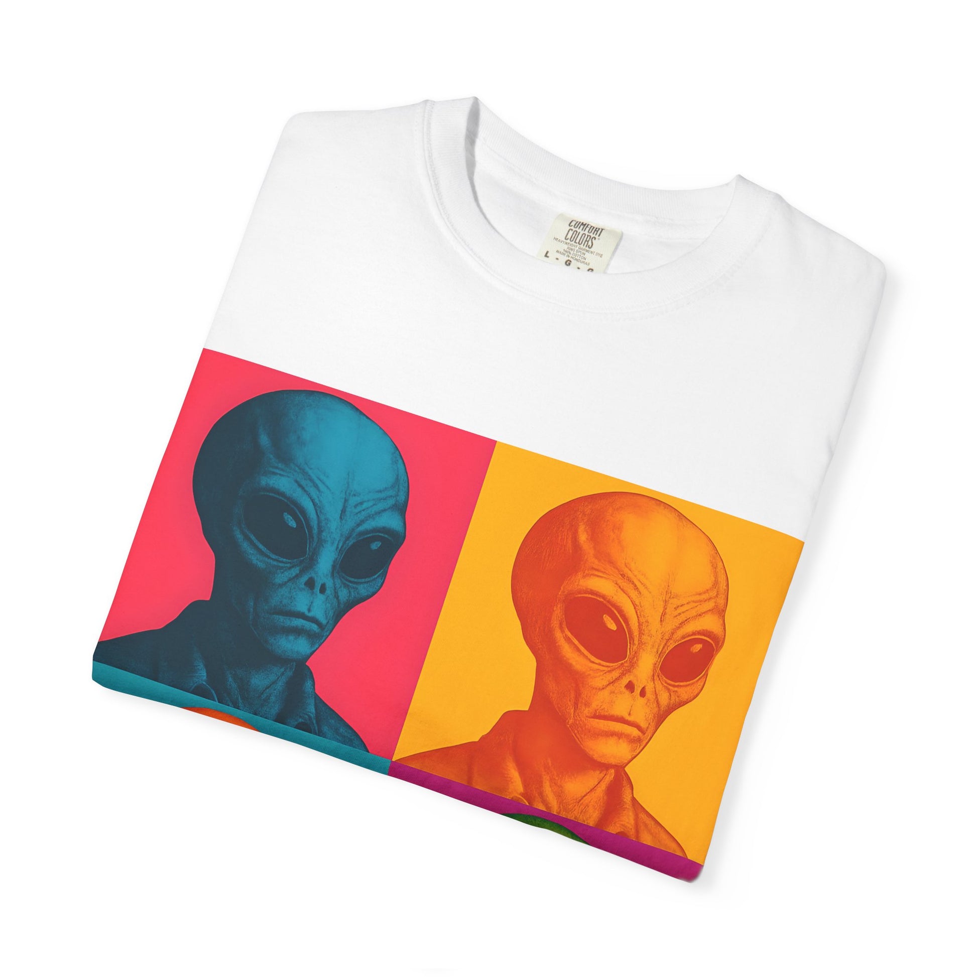Pop Art Alien T-Shirt | Casual Wear, Gifts for Sci-Fi Fans, Vintage Style, Unisex Graphic Tee, Summer Fashion