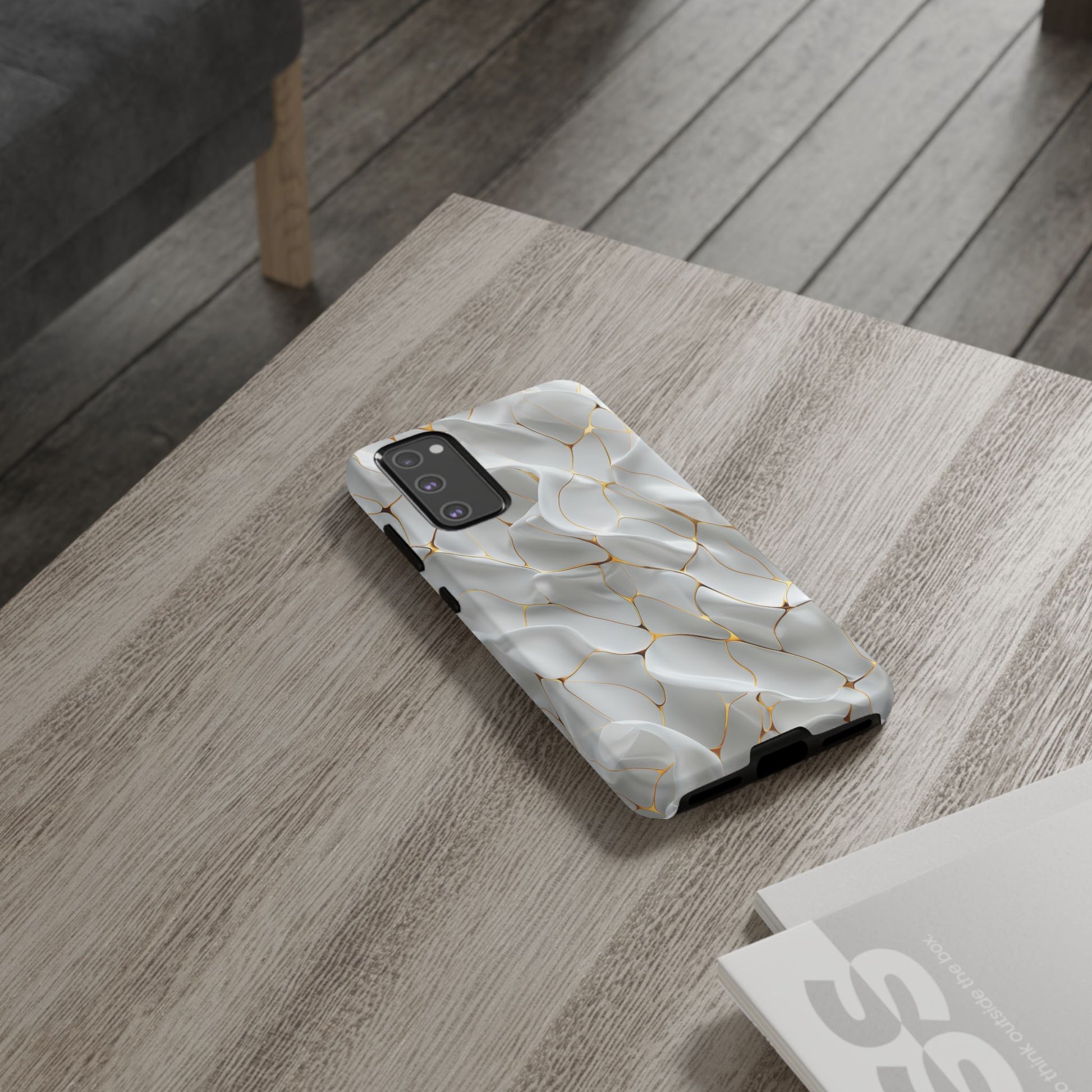 Elegant Phone Case with Golden Accents, Protective Mobile Cover, Stylish Tech Accessory, Perfect Gift for Any Occasion