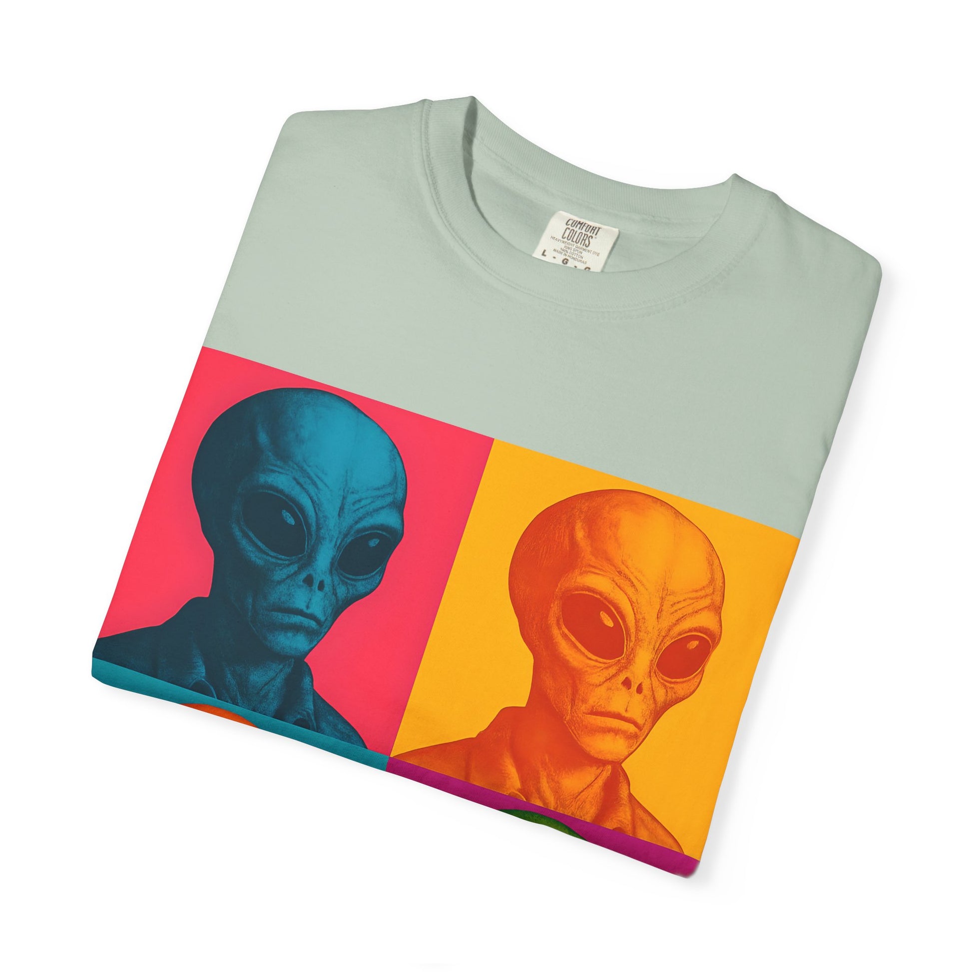 Pop Art Alien T-Shirt | Casual Wear, Gifts for Sci-Fi Fans, Vintage Style, Unisex Graphic Tee, Summer Fashion
